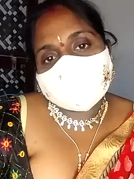 Sexy Radhikaa online show from 03/18/25, 07:30