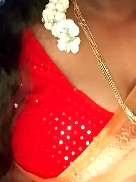 Sexy Radhikaa online show from 06/04/26, 03:56