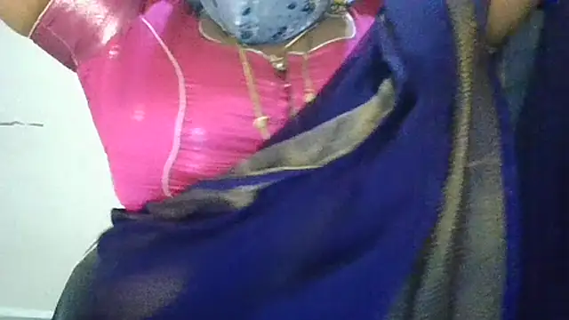 Sexy Radhikaa online show from 07/15/26, 04:07