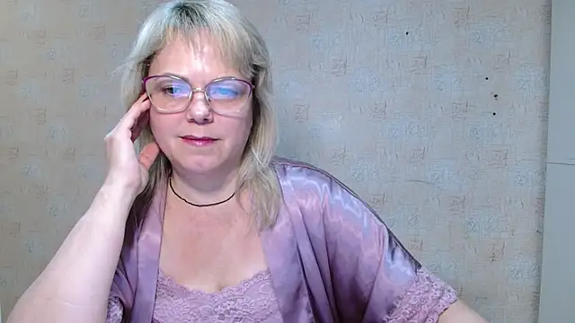 sweetsunset11 online show from 01/13/26, 01:38