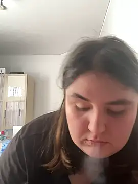 hotiee online show from 03/10/25, 01:43