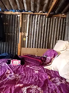 curvyloneah75 online show from 09/10/25, 06:35