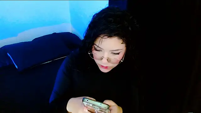DollCam   online show from 09/29/25, 12:16
