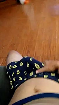 tula chyk online show from 04/18/26, 12:53