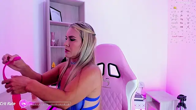 Evangeline johns online show from 02/25/25, 07:58