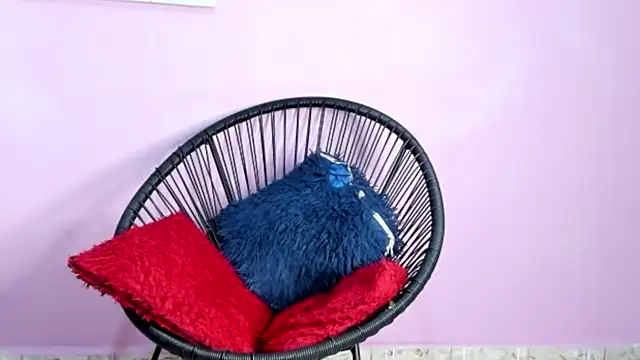 ZoeSmith6 online show from 01/03/25, 04:27