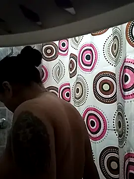 Naomy veracruz  online show from 12/04/25, 10:02