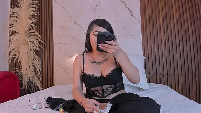Snapshot of king_lovely_hornyy chatting on 05/12/26, 06:49 king lovely hornyy online show from 05/12/26, 06:49