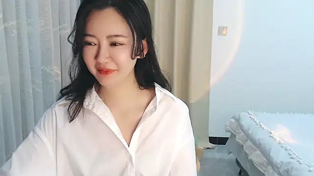 zoe-keke online show from 12/28/24, 02:10