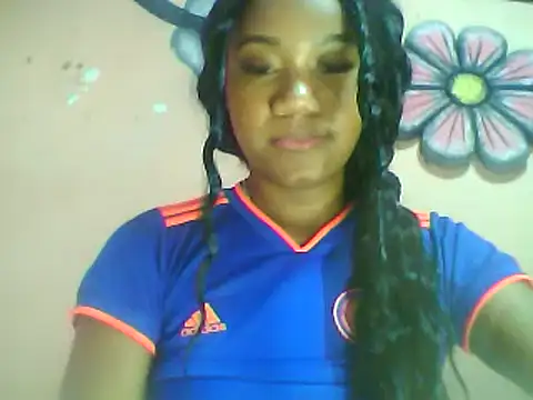 Snapshot of Fariana01 chatting on 01/12/25, 11:58 Fariana01 online show from 01/12/25, 11:58