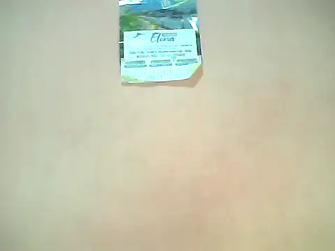 Snapshot of Fariana01 chatting on 02/02/25, 11:53 Fariana01 online show from 02/02/25, 11:53