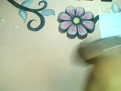 Snapshot of Fariana01 chatting on 02/06/25, 11:26 Fariana01 online show from 02/06/25, 11:26