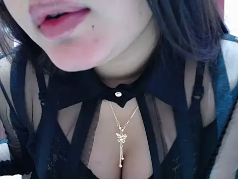 taisina online show from 01/13/26, 02:33