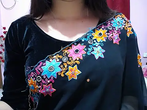 taisina online show from 02/13/26, 04:58