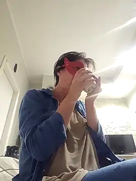 Vagabondainnamorata online show from 11/30/25, 03:32