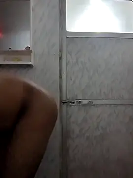 surabhi09 online show from 11/01/25, 12:56