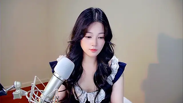 Snapshot of memeda chatting on 10/26/25, 03:29 memeda online show from 10/26/25, 03:29