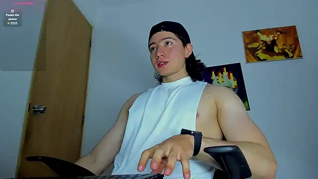 AngelBennet  online show from 02/06/26, 11:19