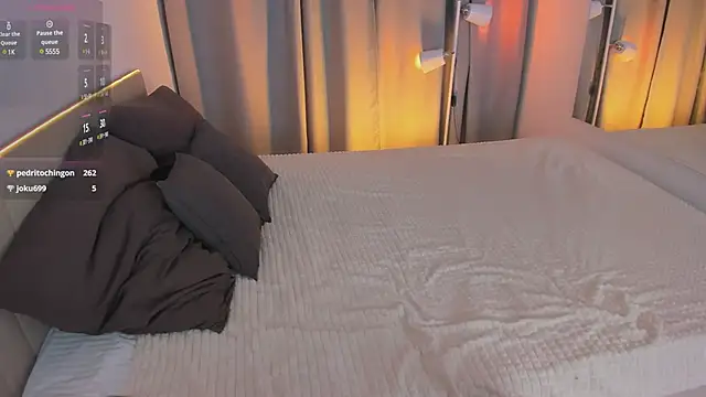 Kleo Godde online show from 01/26/25, 08:46