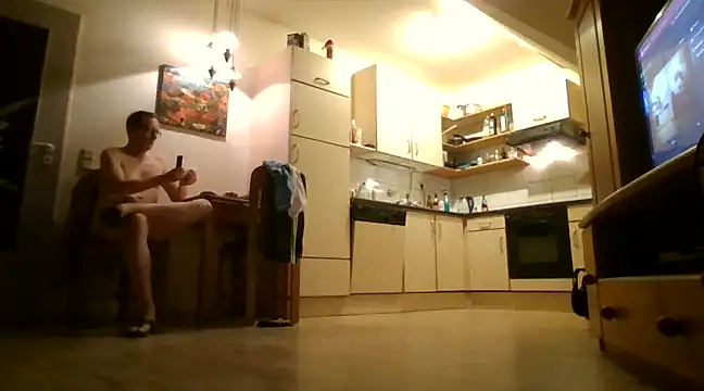 Snapshot of nacktchiller1076 chatting on 12/24/24, 04:22 nacktchiller1076 online show from 12/24/24, 04:22