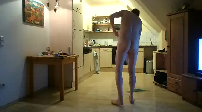 Snapshot of nacktchiller1076 chatting on 02/06/25, 03:06 nacktchiller1076 online show from 02/06/25, 03:06