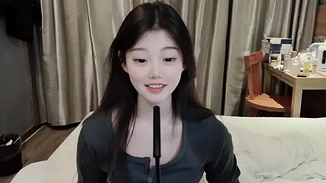 yangyang-1115 online show from 02/19/25, 01:06