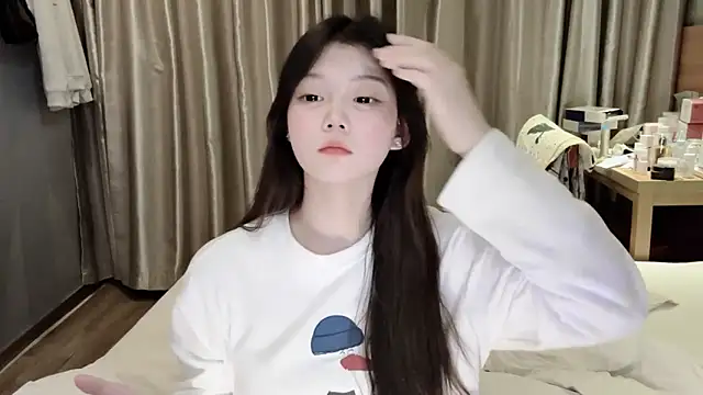 yangyang-1115 online show from 03/04/25, 12:12