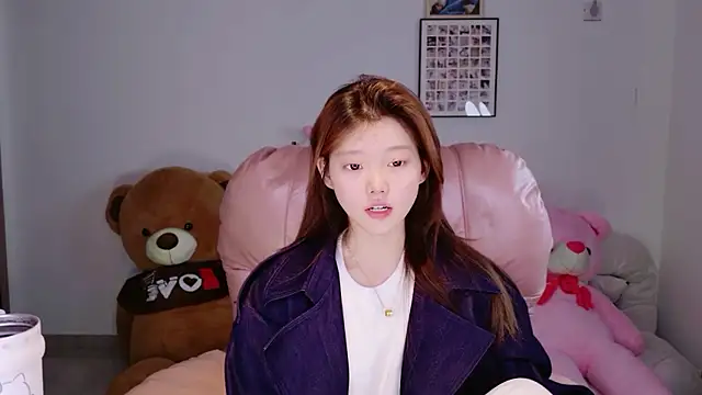 yangyang-1115 online show from 04/19/26, 04:01