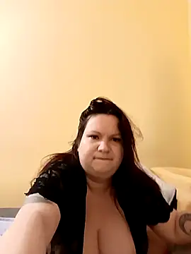 Szilvi93 online show from 04/12/26, 06:29