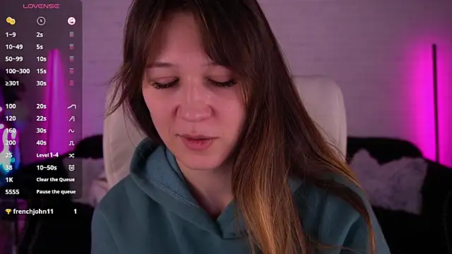 DreamyLinaa online show from 01/28/25, 07:32