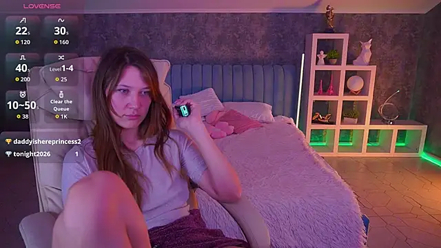 DreamyLinaa online show from 04/21/26, 03:35