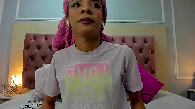 AshleyHill2 online show from 09/16/25, 03:51