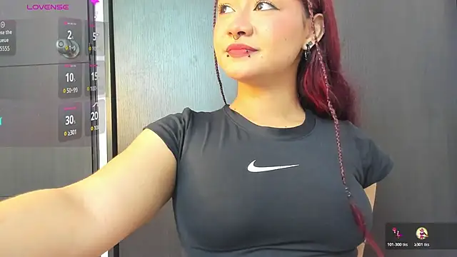 Snapshot of aurora_johnson_ chatting on 07/30/26, 03:49 aurora johnson online show from 07/30/26, 03:49