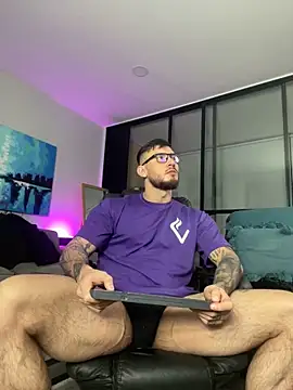 DimitriSullivan  online show from 03/12/25, 02:30