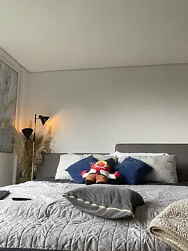 DimitriSullivan  online show from 02/17/26, 01:18