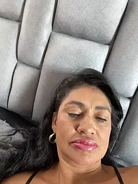 danielax50 online show from 02/10/25, 08:10