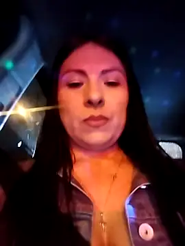 Snapshot of Ella_Rousse chatting on 03/14/25, 10:39 Ella Rousse online show from 03/14/25, 10:39