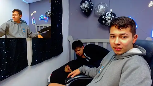 AndrewPherson online show from 01/11/25, 03:44