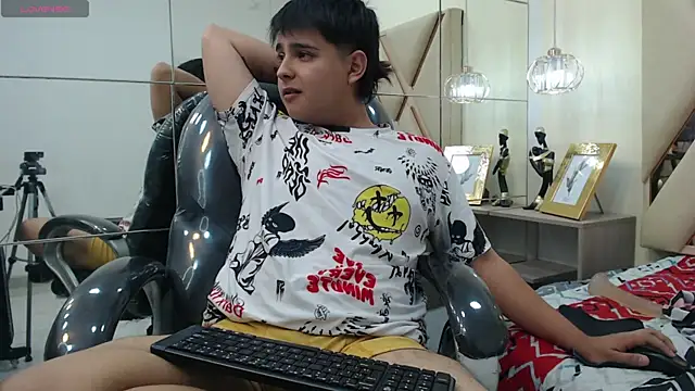 AndrewPherson online show from 01/29/25, 03:58