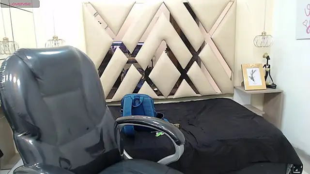 AndrewPherson online show from 01/31/25, 01:23