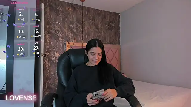 SKYLERWHIITEE online show from 03/16/25, 04:30