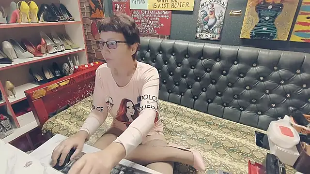 Lily4yourfun online show from 10/12/25, 05:28