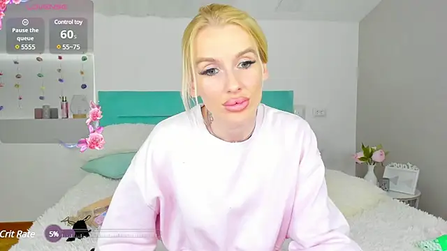 Snapshot of Lana_kitty__ chatting on 01/02/25, 03:05 Lana kitty online show from 01/02/25, 03:05