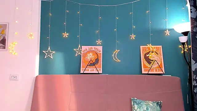 Xloe Queen online show from 03/05/25, 12:11