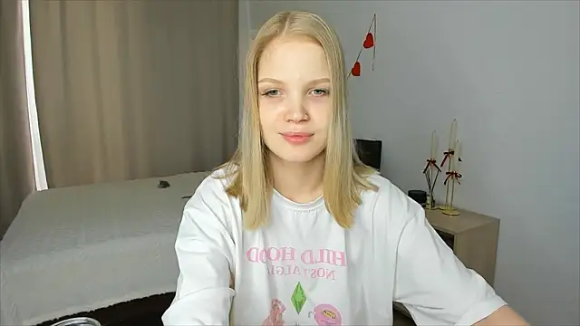 Xloe Queen online show from 02/22/26, 11:20