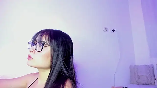 Aria uwu online show from 03/09/25, 07:12