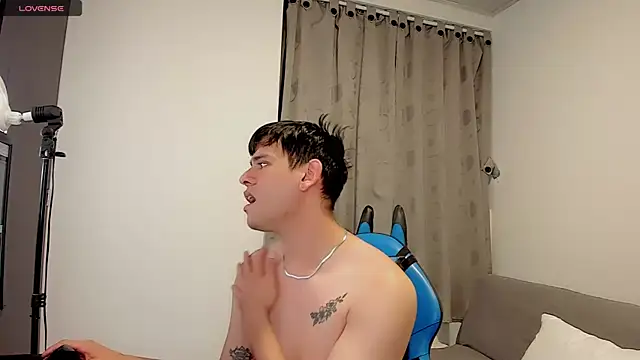 Snapshot of joe_jhon chatting on 03/12/25, 02:23 joe jhon online show from 03/12/25, 02:23