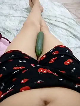 Snapshot of hayatsixi chatting on 09/08/25, 11:59 hayatsixi online show from 09/08/25, 11:59