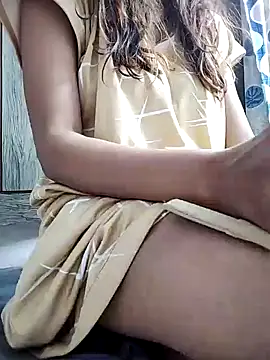 Snapshot of shalini_fire chatting on 03/16/25, 11:38 shalini fire online show from 03/16/25, 11:38