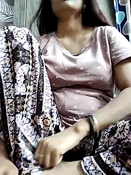 Snapshot of shalini_fire chatting on 10/04/25, 11:41 shalini fire online show from 10/04/25, 11:41